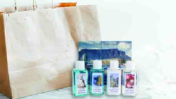 gift sets intro image top dot tourism souvenirs two